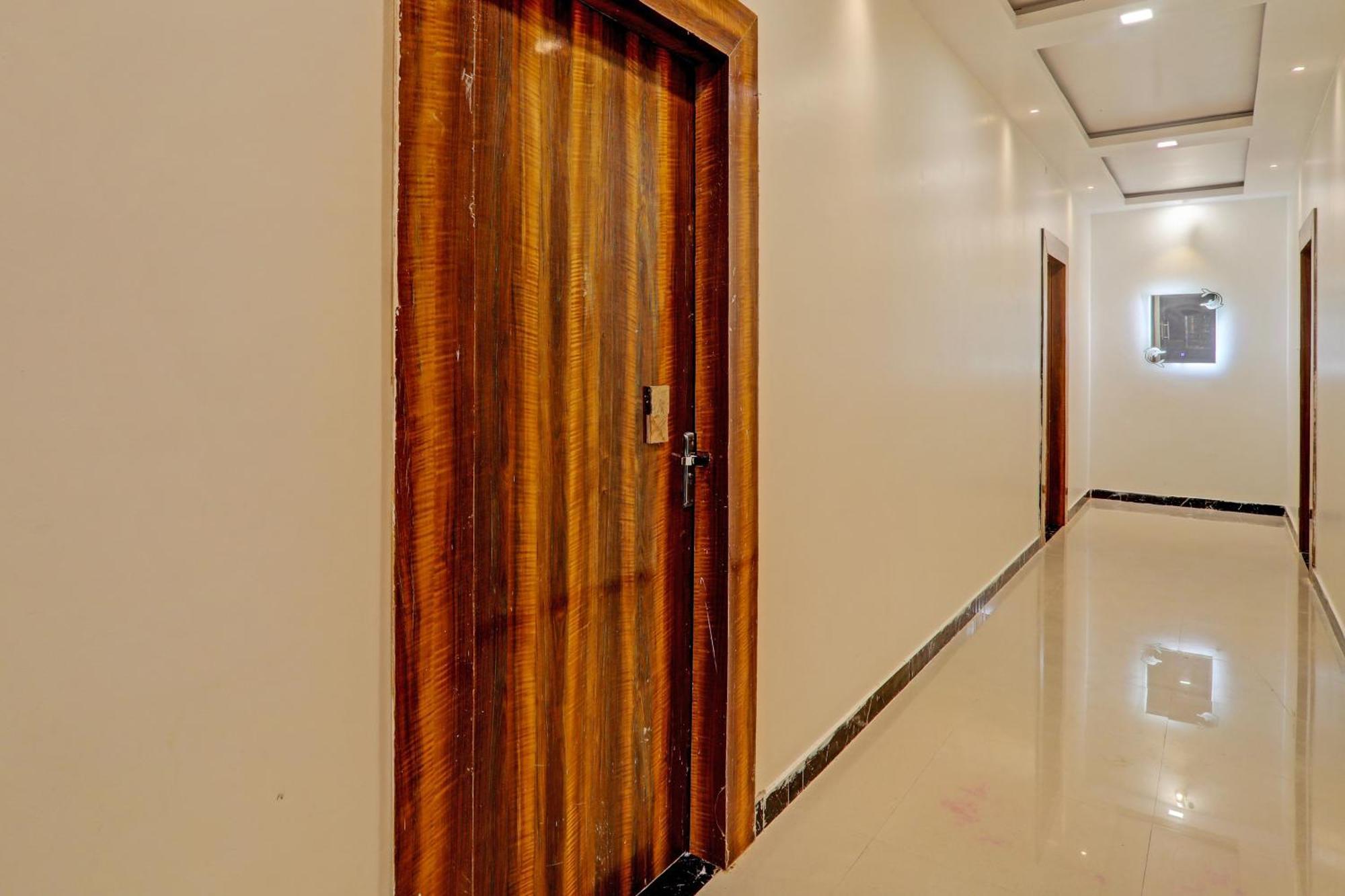 Hotel O Awadh International Bela Pratapgarh Εξωτερικό φωτογραφία