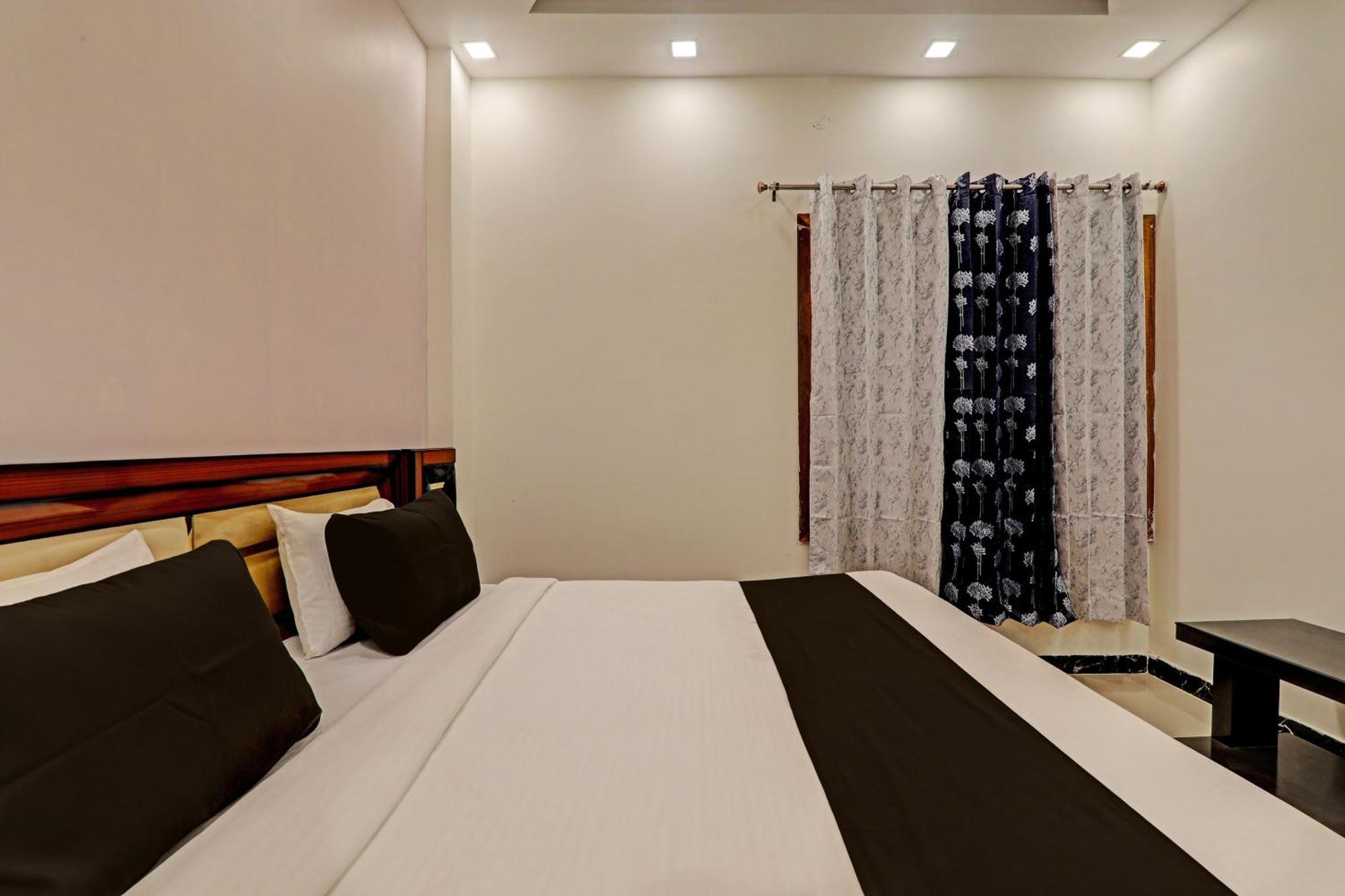 Hotel O Awadh International Bela Pratapgarh Εξωτερικό φωτογραφία